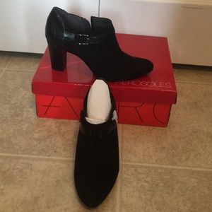 Aerosoles ankle booties